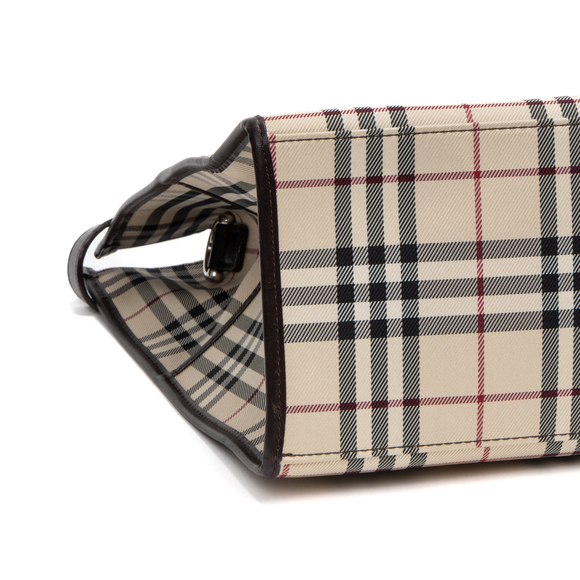 Burberry Vertical Tote - Picture 7 of 10